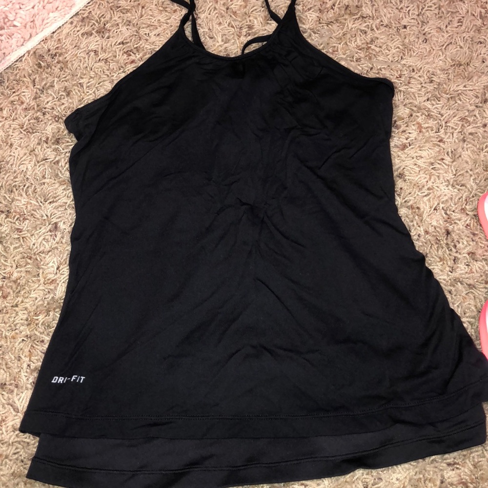 Used Nike workout shirt size S in great condition